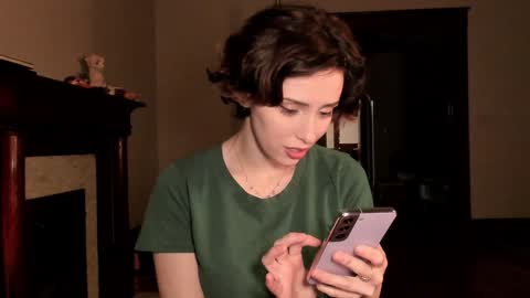 LylacDoll online show from 30, 12, 2024