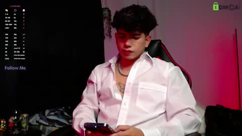 Lyle Bennett Freelance Model online show from 31, 10, 2025