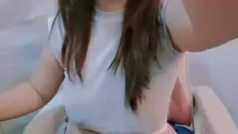 lylikixi online show from 18, 6, 2026