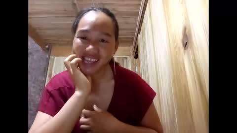 Snapshot of lyn_eva chatting on 2, 6, 2026 lyn_eva online show from 2, 6, 2026
