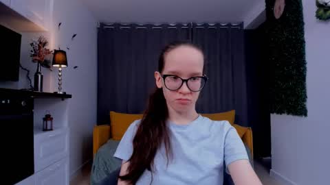 Sara online show from 3, 3, 2025