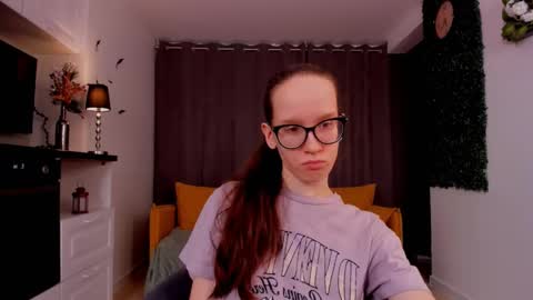 Sara online show from 4, 3, 2025