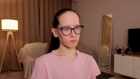 Sara online show from 19, 4, 2026