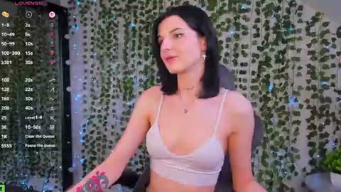 Lynn online show from 26, 7, 2026