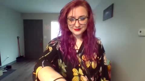 Lynn  online show from 16, 3, 2026