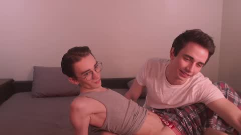 Snapshot of lyonfilm chatting on 2, 12, 2024 KennyEliot online show from 2, 12, 2024