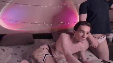 Snapshot of lyonfilm chatting on 16, 2, 2025 KennyEliot online show from 16, 2, 2025