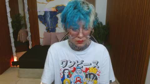 lyra_tay online show from 14, 4, 2026