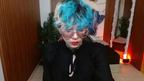 lyra_tay online show from 24, 4, 2026