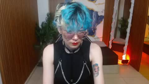 lyra_tay online show from 25, 4, 2026