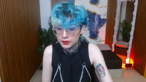 lyra_tay online show from 29, 4, 2026
