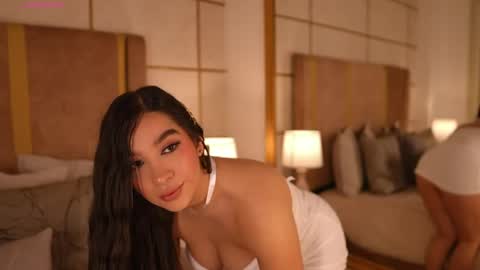    online show from 27, 4, 2026