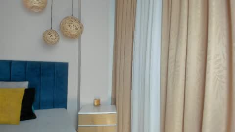 Lyravendrell online show from 26, 4, 2026