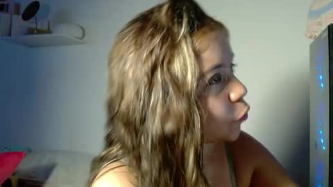 mila online show from 26, 4, 2026