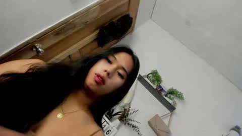 Janelovesu online show from 16, 5, 2026