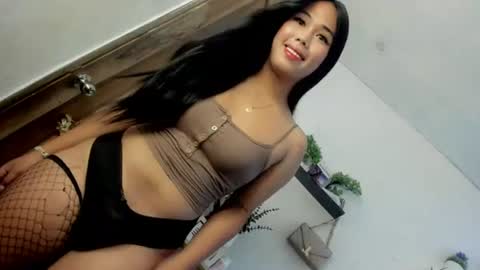 Janelovesu online show from 15, 7, 2026