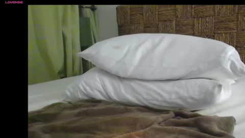 Snapshot of m54whrdn2 chatting on 12, 10, 2025 m54whrdn online show from 12, 10, 2025