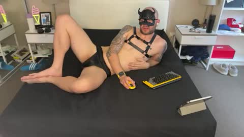 m-ass-k online show from 18, 1, 2025