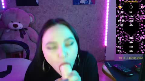 Melissa online show from 3, 2, 2025