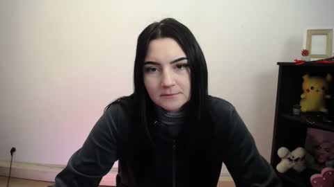 m_i_k_i_ online show from 3, 3, 2026