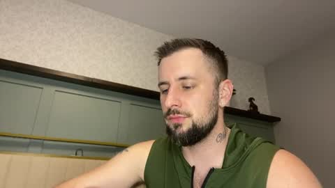 Snapshot of m_stephen chatting on 10, 5, 2026 m_stephen online show from 10, 5, 2026