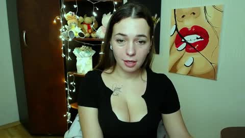 Vikki online show from 25, 1, 2025