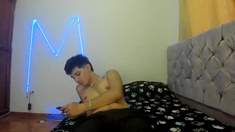 itgram pezlo josue online show from 5, 10, 2025