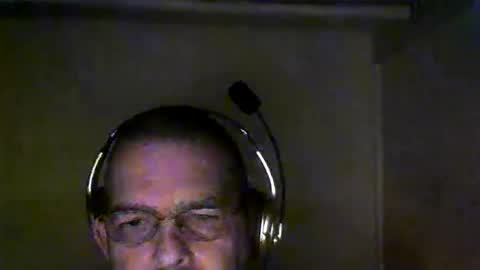 mac_dad01 online show from 7, 12, 2024