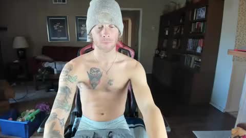 Snapshot of machinecumkelly69 chatting on 23, 1, 2025 machinecumkelly69 online show from 23, 1, 2025