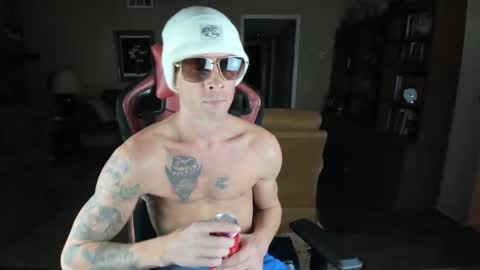 Snapshot of machinecumkelly69 chatting on 15, 1, 2026 machinecumkelly69 online show from 15, 1, 2026