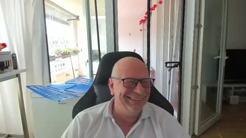 Andy online show from 20, 4, 2026