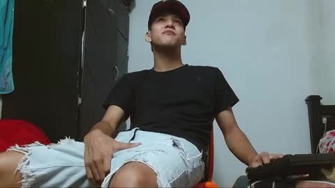 MACHO DOMINANTE online show from 15, 9, 2025