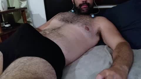 machoathome online show from 28, 4, 2026