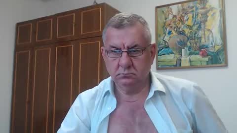 Macho online show from 15, 9, 2025