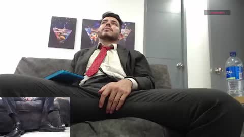 instagram mackdanielsx online show from 27, 7, 2026