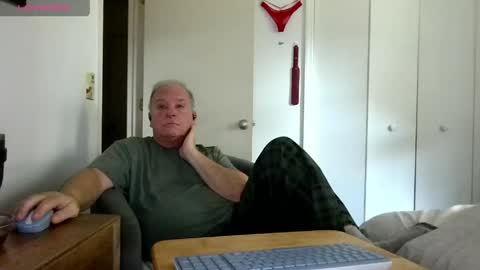 mackdocc001 online show from 23, 4, 2026