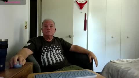 mackdocc001 online show from 27, 4, 2026