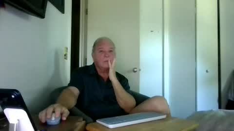 mackdocc001 online show from 15, 6, 2026