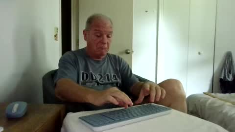 mackdocc001 online show from 27, 7, 2026
