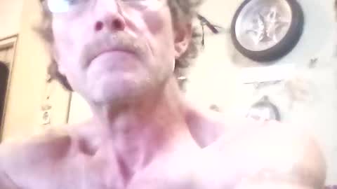 mackdog1369 online show from 29, 10, 2025