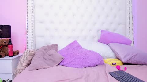 Mackenzie online show from 31, 1, 2025