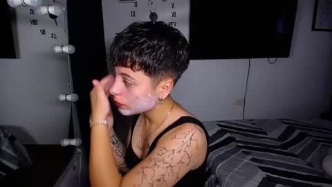 MACKENZIE CAMERON online show from 17, 2, 2025