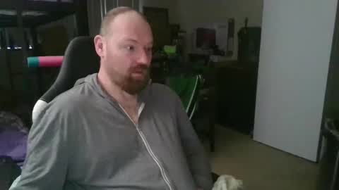 mackhere4u online show from 28, 4, 2026