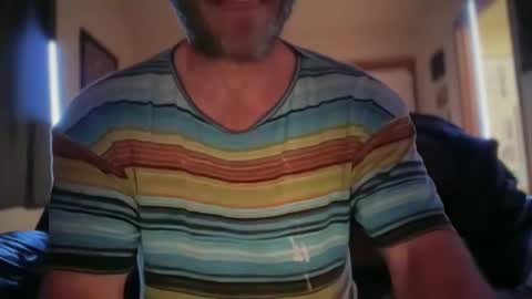 Snapshot of mackincaliallday chatting on 18, 10, 2025 MackinCaliAllDay online show from 18, 10, 2025