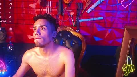 Macky online show from 8, 2, 2025