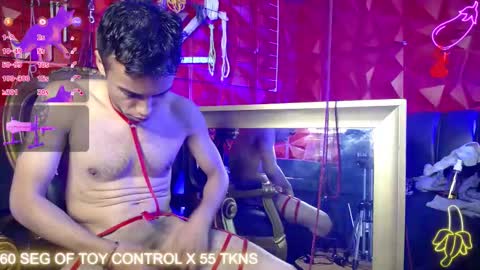 Macky online show from 12, 2, 2025