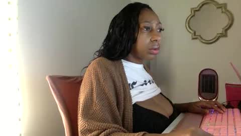 madam_glam online show from 21, 4, 2026