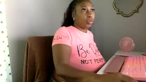 madam_glam online show from 4, 6, 2026