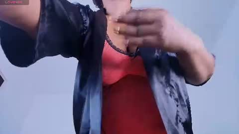 Gabriela - Madameebony online show from 30, 7, 2026