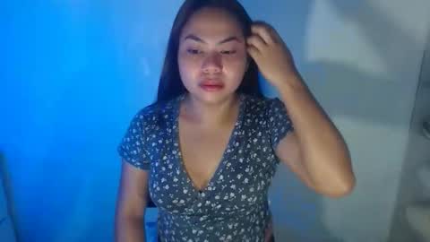 Snapshot of madame_ivy chatting on 15, 5, 2026 Ivy online show from 15, 5, 2026